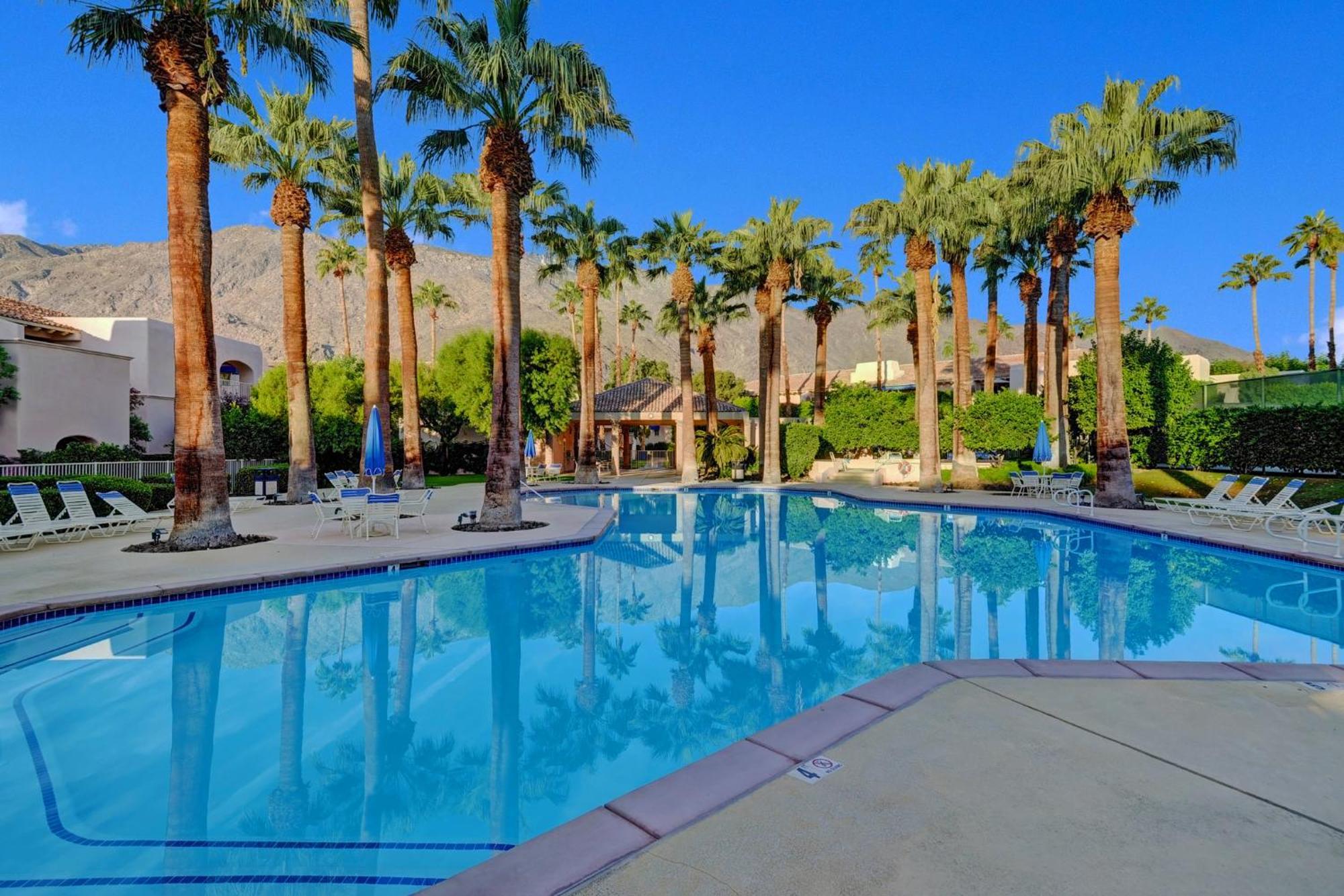 K0303 - The Deauville Gem Palm Springs Bagian luar foto